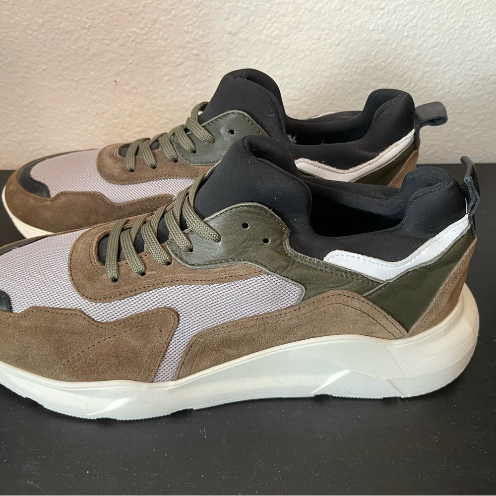 Pajar Sneakers in Olive and brown NWOB